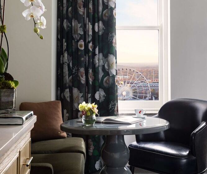 シティビューのデラックスルーム, The Candler Hotel Atlanta, Curio Collection By Hilton