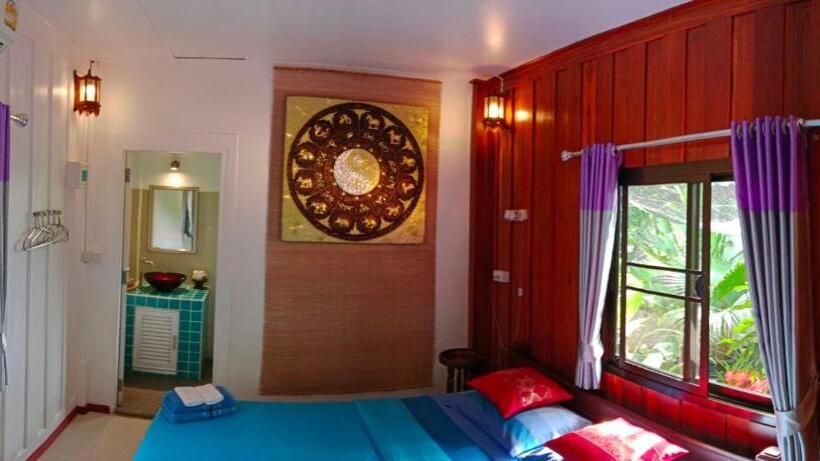 بنجلو قياسى, Happiness Resort Sukhothai