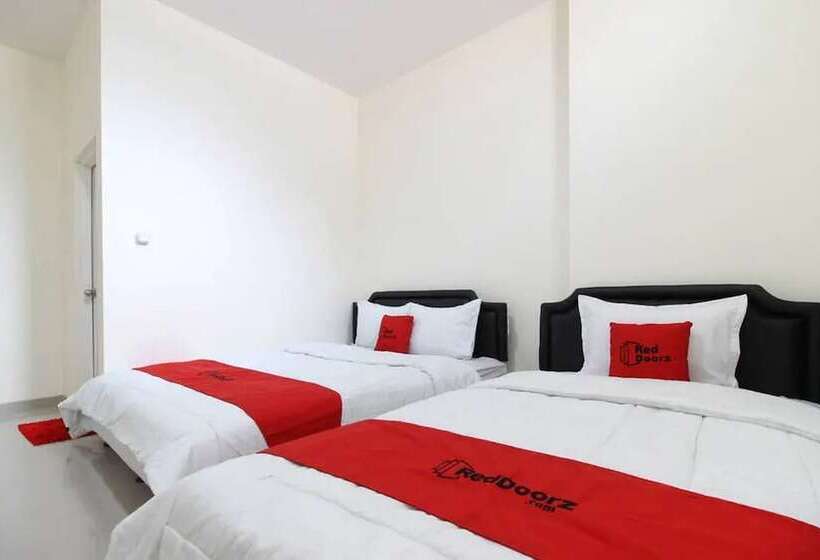 Семейный Номер, Reddoorz Near Malioboro Mall