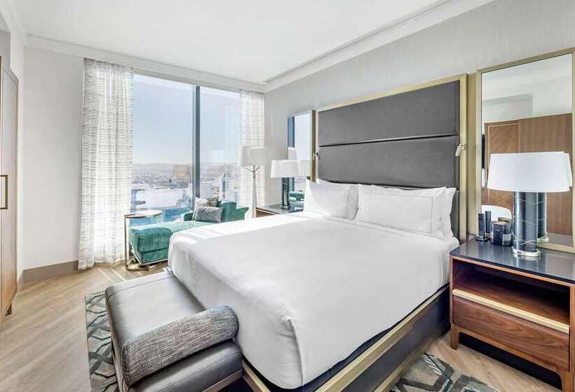 スタンダードルーム, The Candler Hotel Atlanta, Curio Collection By Hilton