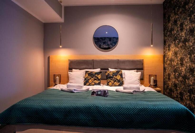 شقة غرفة واحدة, Seven Hotel Bytom   Katowice