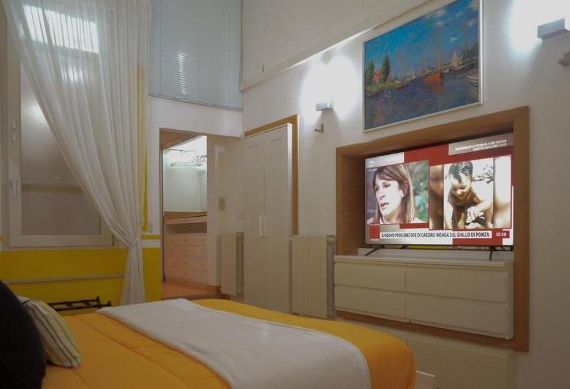 Háromágyas Standard Szoba, B&b Degli Artisti