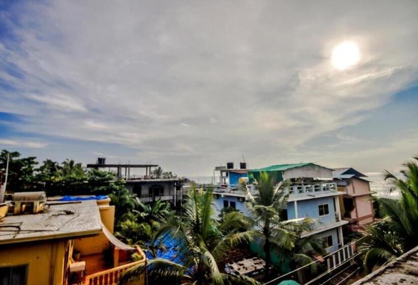 Студио Стандарт с Балконом, Calangute Sea Steps