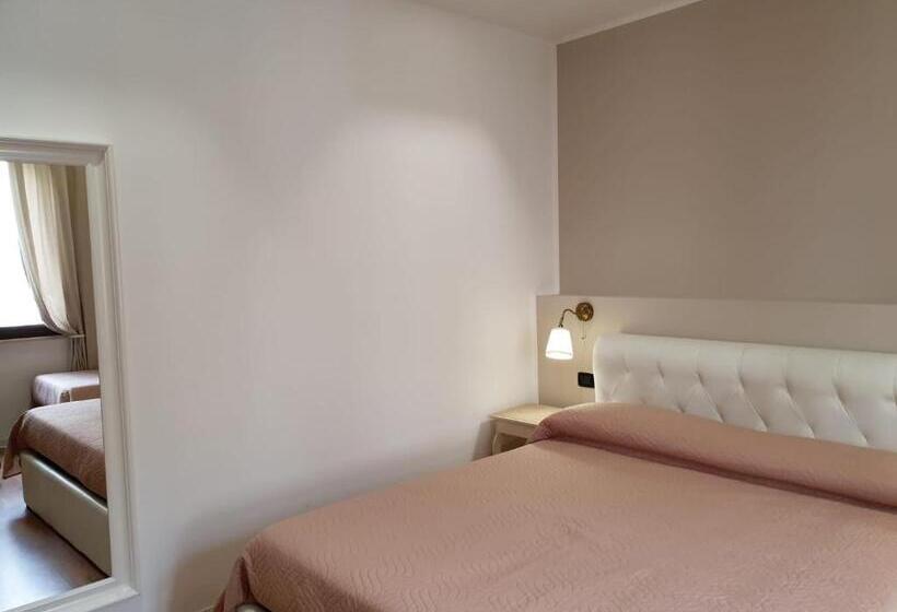 اتاق استاندارد چهار تخته, Guest House Piazza Carmine