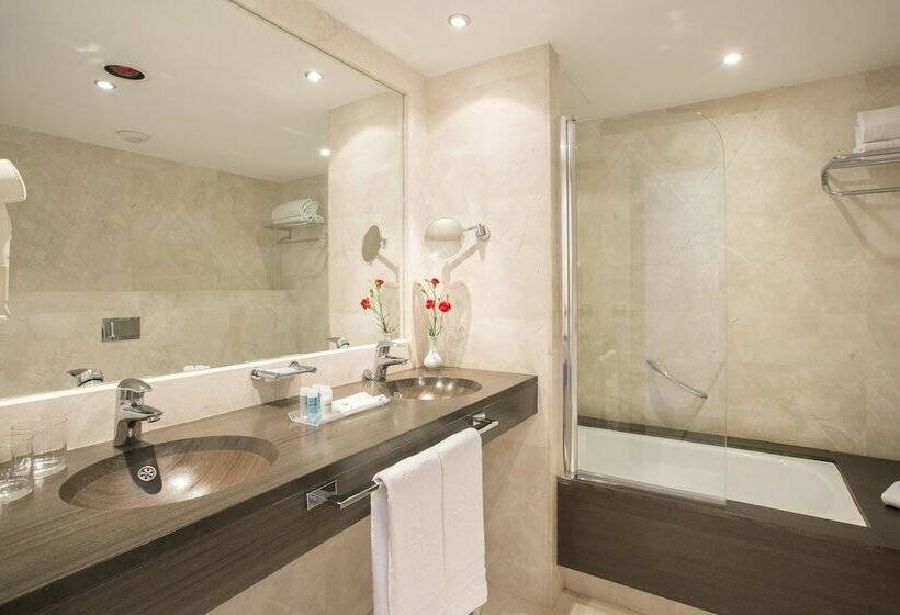 Полулюкс, Hipotels Cala Millor Park
