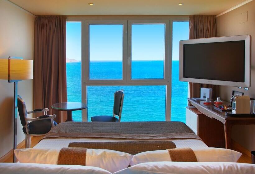 اتاق استاندارد یک نفره با چشم‌انداز دریا, Villa Venecia Hotel Boutique