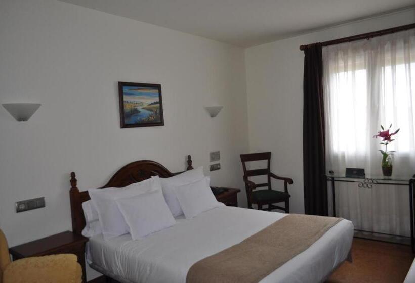 Habitación Estándar, Heredero