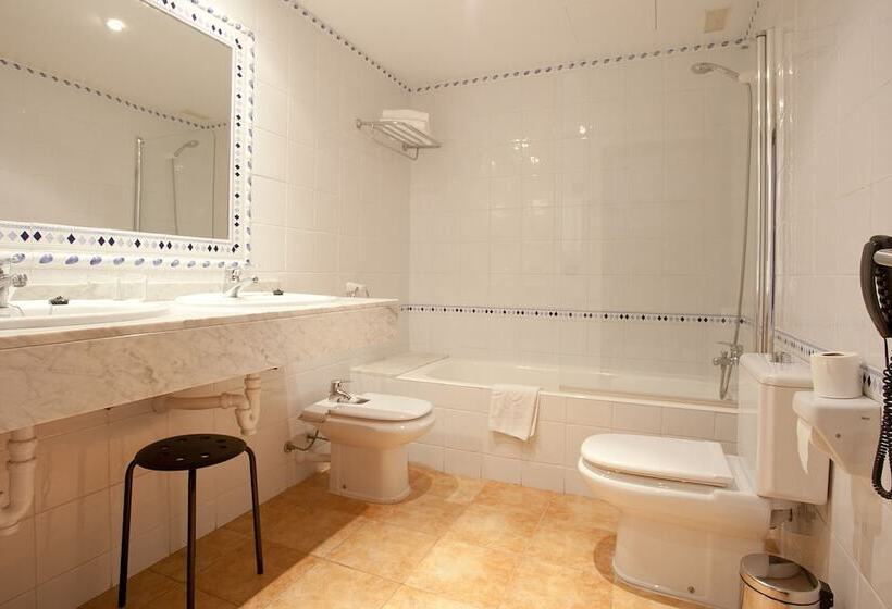 سوییت با چشم‌انداز دریا, Maristel Hotel & Spa - Adults Only