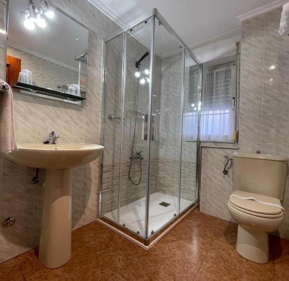 Quarto Estandar, Luarca Zabala