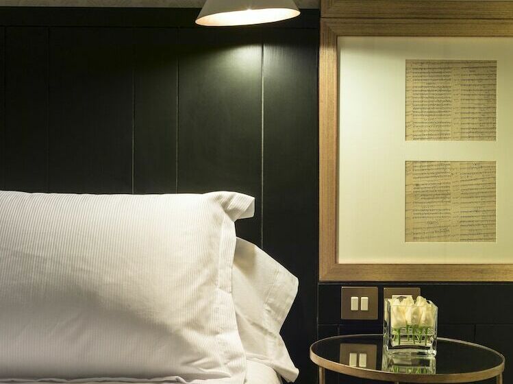 Номер Стандарт, Boutique Hotel H10 Catalunya Plaza