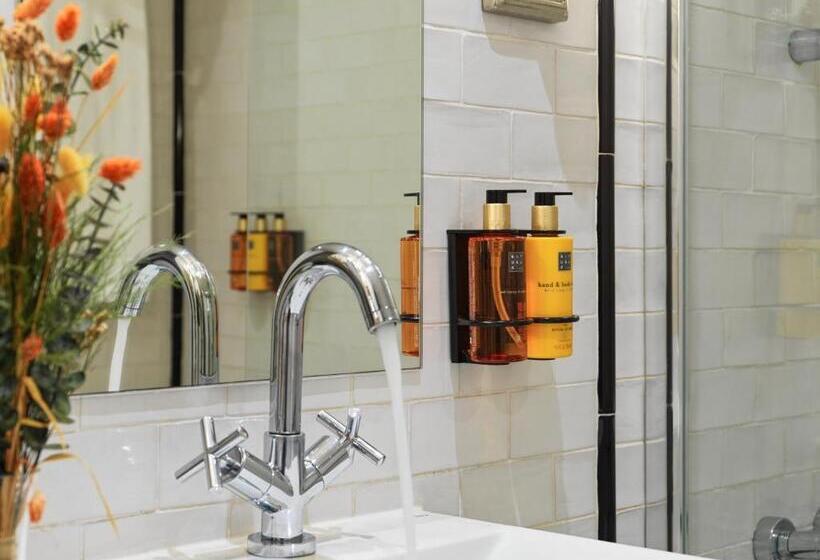 اتاق استاندارد, Boutique Hotel H10 Catalunya Plaza