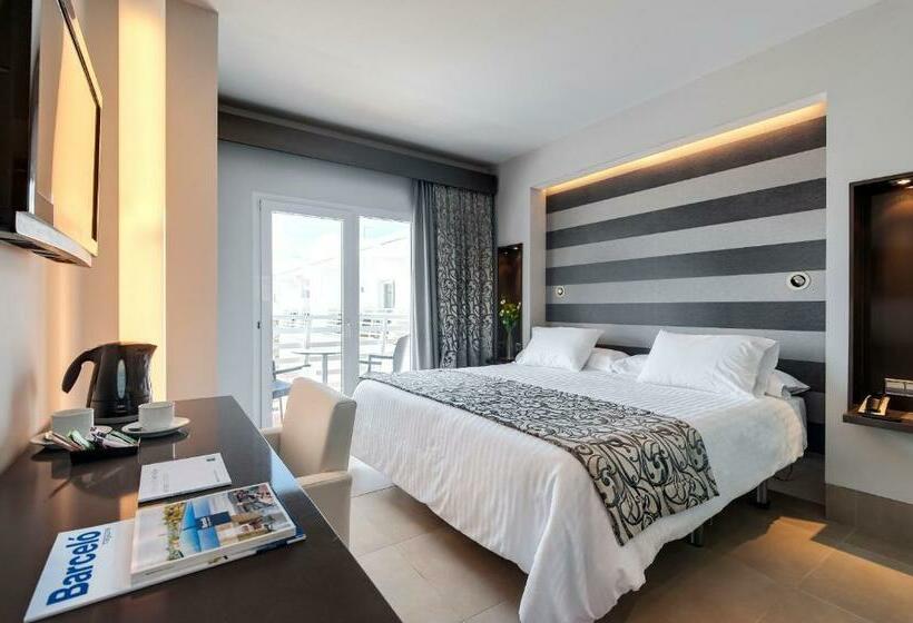 اتاق سوپریور, Barceló Hamilton Menorca Adults Only