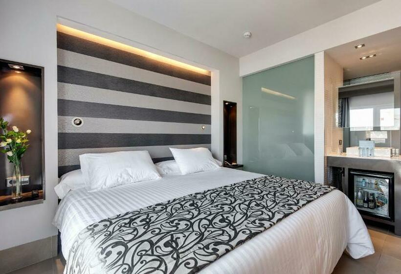 Номер Superior Вид на Море, Barceló Hamilton Menorca Adults Only