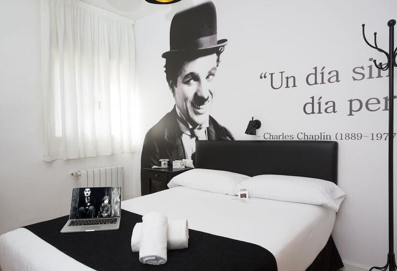 اتاق عادی, Casual Del Cine Valencia