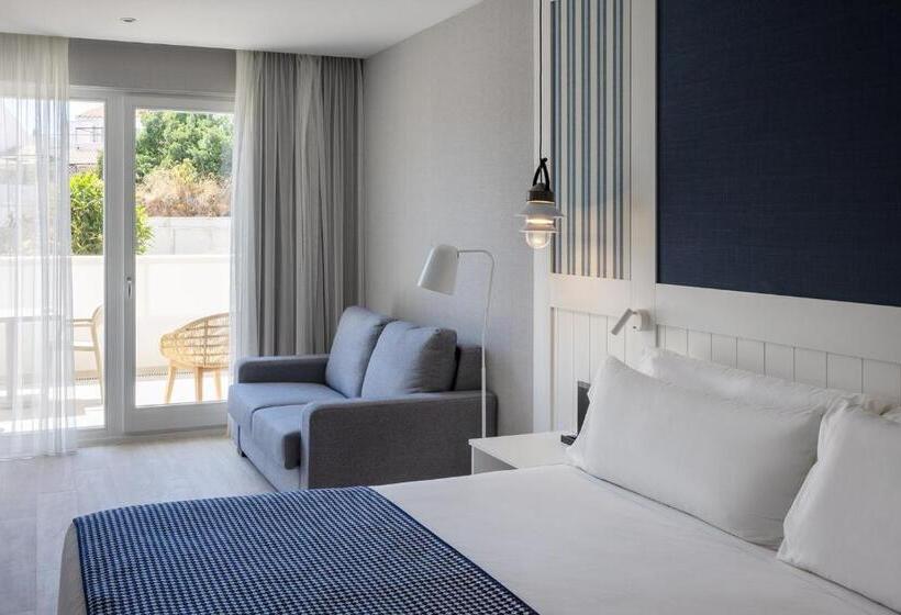 Premium Family Room, Catalonia Mirador des Port