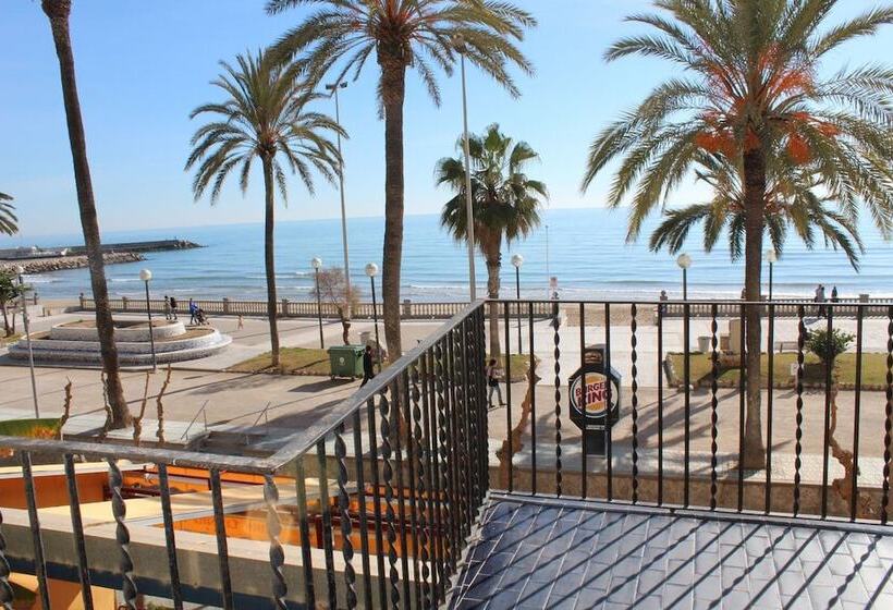 Номер Стандарт Вид на Море, La Santa María