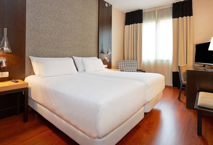 Номер Стандарт, NH Barcelona Eixample