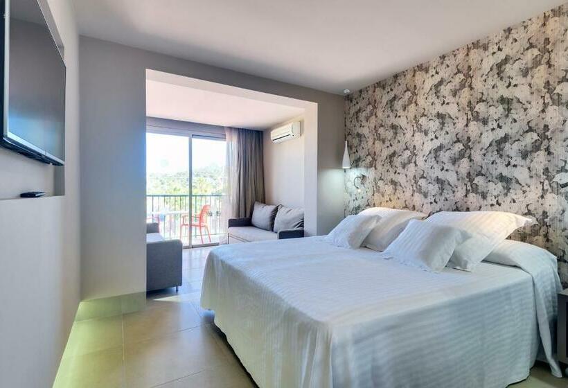 Семейный Номер, Occidental Ibiza