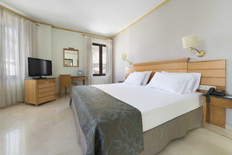 اتاق استاندارد, Eurostars Maimonides