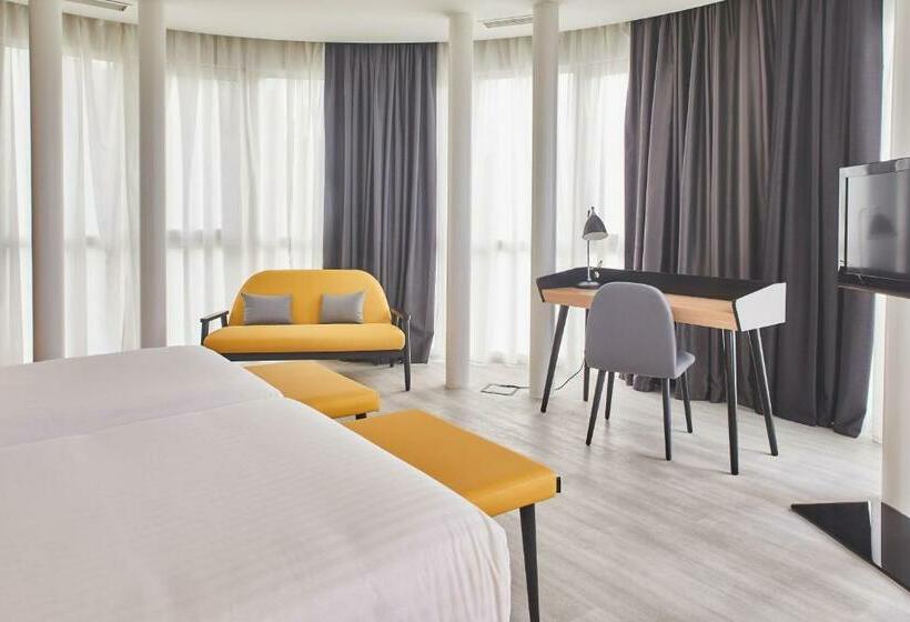 חדר דלוקס נוף לים, Silken Rio Santander