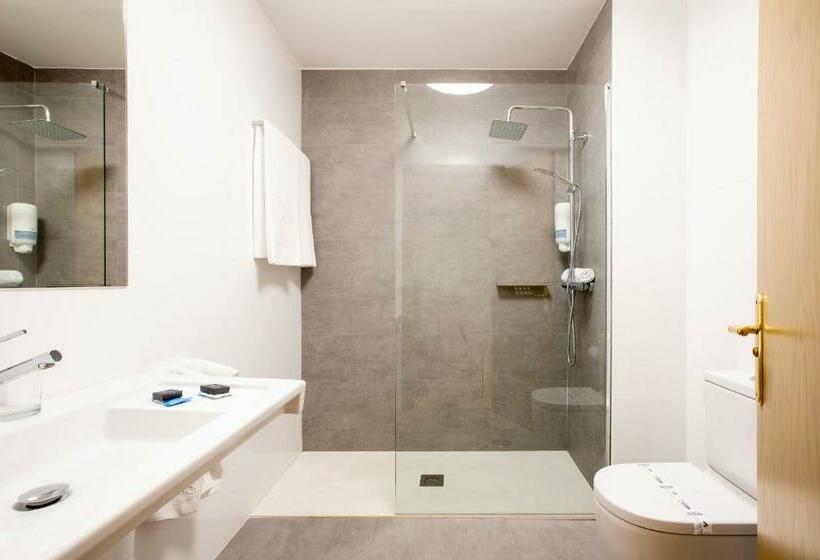 Habitación Triple Estándar, Urdanibia Park