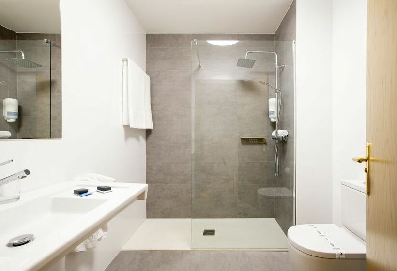 Habitación Triple Estándar, Urdanibia Park