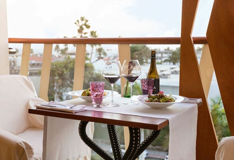 ガーデンビューデラックスルーム, Bohemia Suites & Spa - Adults Only