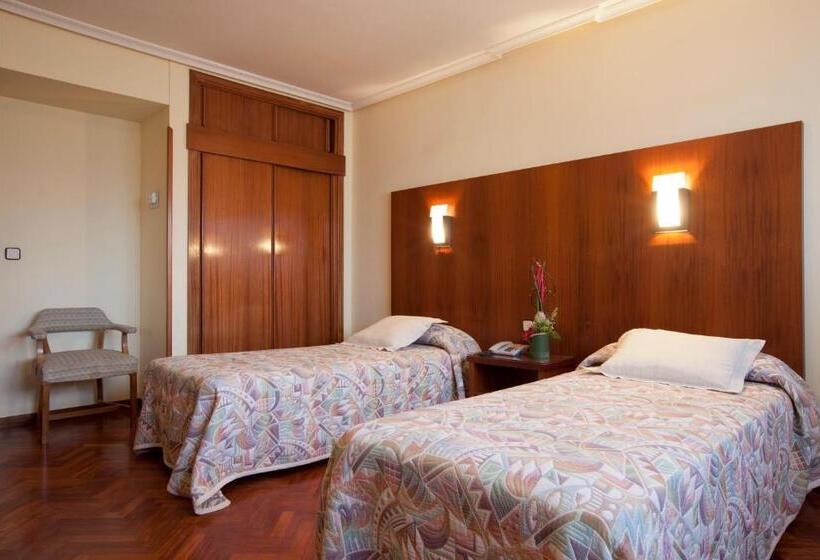Habitación Estándar, Galaico