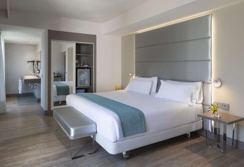 带露台的高档房间, NH Madrid Zurbano