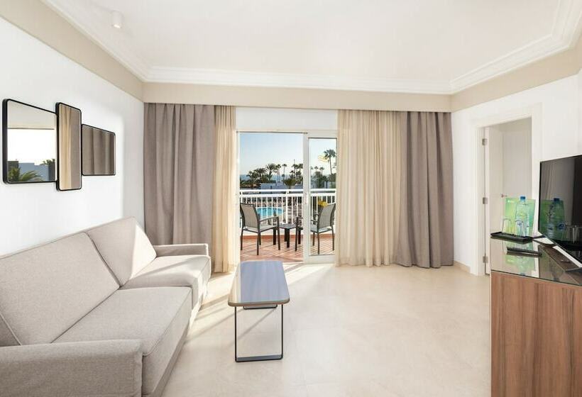 سوییت با چشم‌انداز دریا, Hotel Riu Paraiso Lanzarote - All Inclusive
