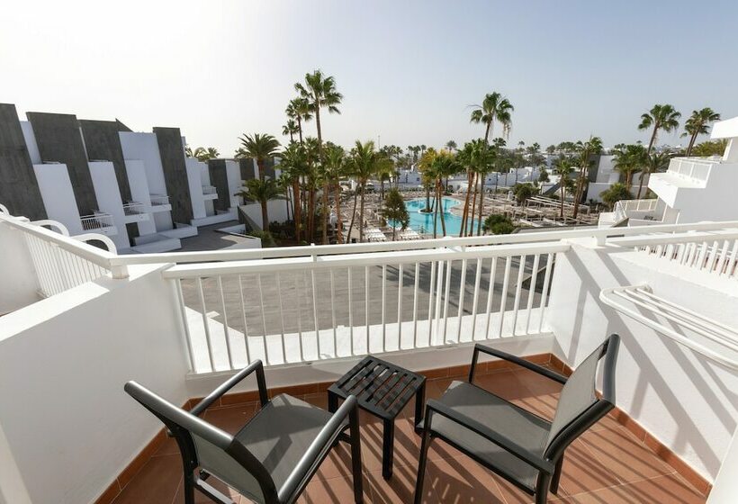 سوییت با چشم‌انداز باغ, Hotel Riu Paraiso Lanzarote - All Inclusive