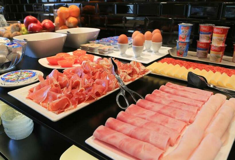 Quarto Economy, Habitus Hotel Leyre