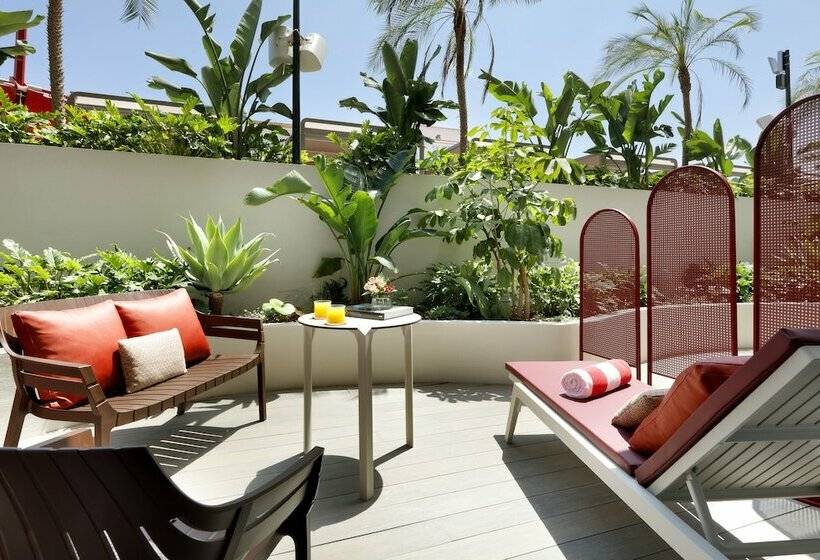 テラス付きデラックスルーム, Hard Rock Hotel Marbella