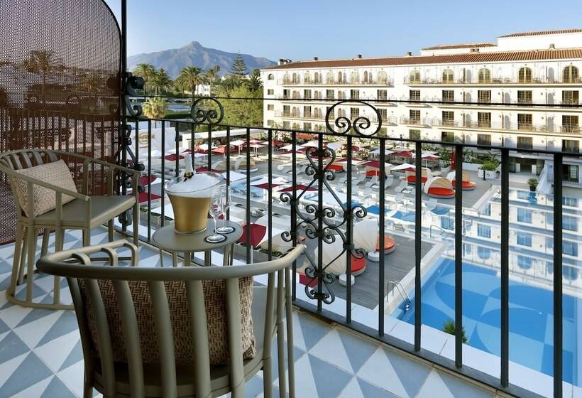 Quarto Deluxe, Hard Rock Hotel Marbella