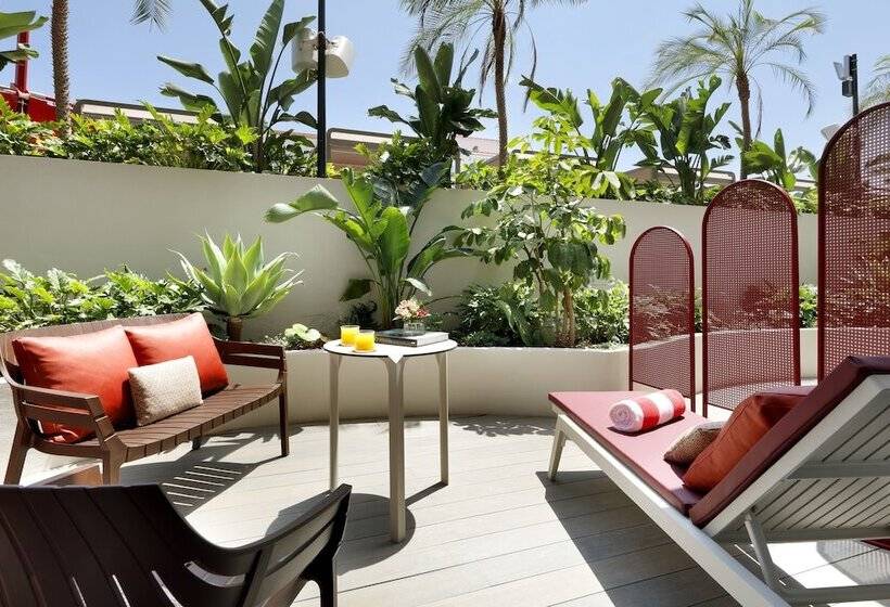 Quarto Deluxe com Terraço, Hard Rock Hotel Marbella