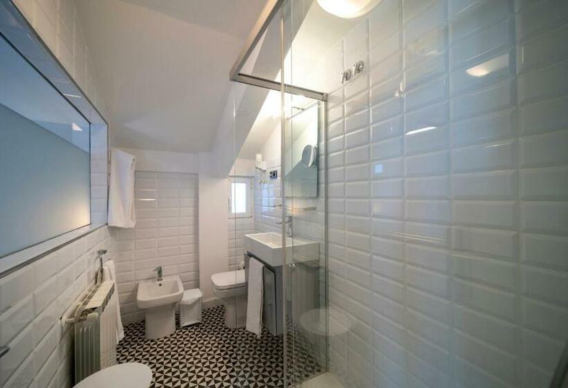 اتاق استاندارد با بالکن و چشمانداز دریا, &spa El Puerto