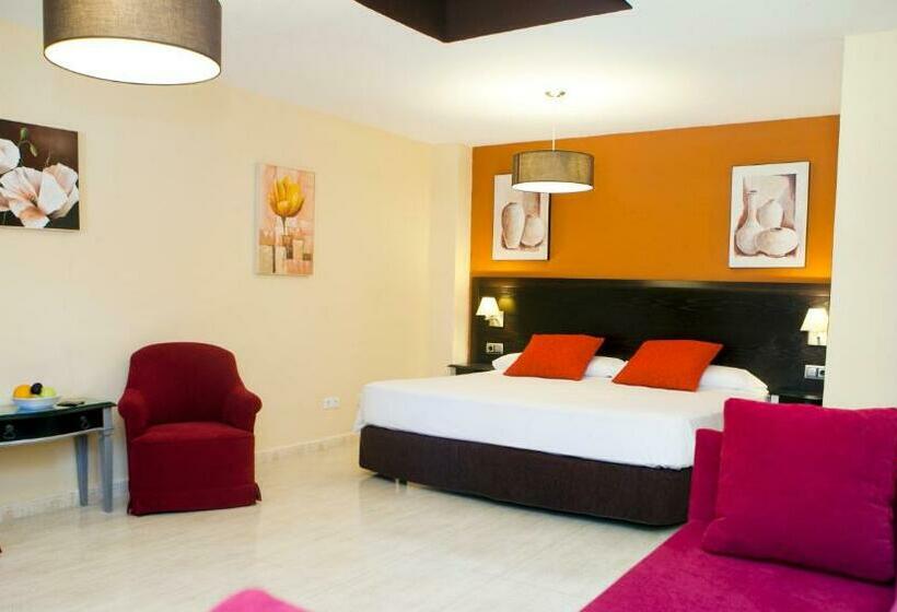 Номер Стандарт, Moon Dreams Fuengirola