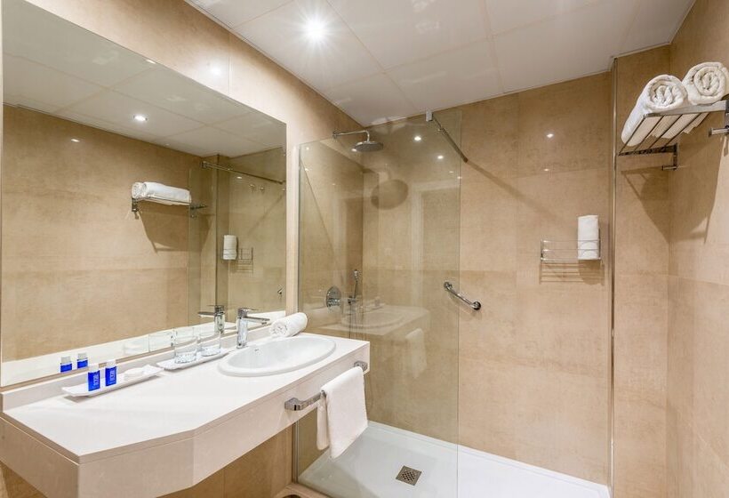 Номер Стандарт Боковой Вид на Море, Las Arenas, Affiliated by Melia