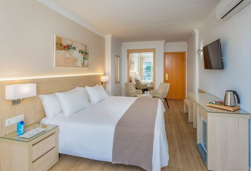 Номер Superior Боковой Вид на Море, Las Arenas, Affiliated by Melia