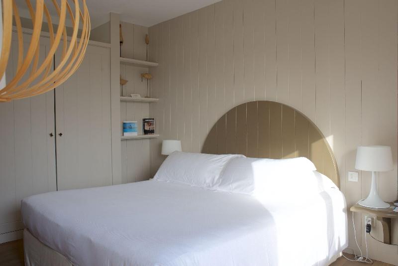 Номер Стандарт, Moon Dreams Fuengirola