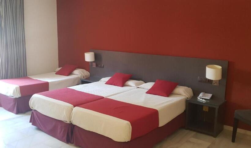 Quarto Estandar, Nerja Club By Dorobe