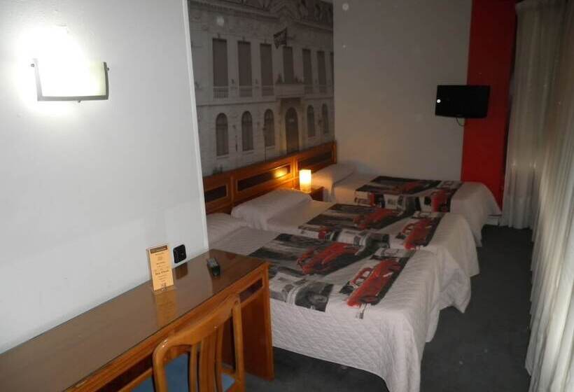Quarto Triplo Estandar, Photo Zabalburu