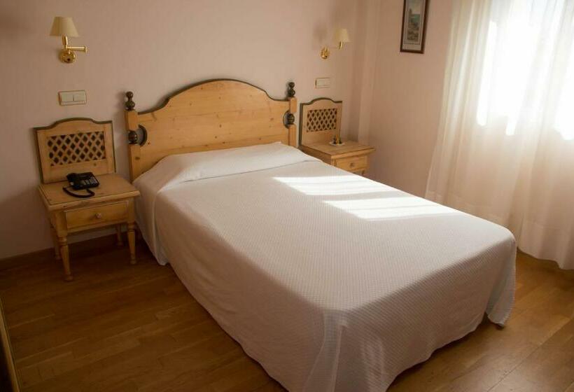 Habitación Estándar, Ele Puerta de Monfragüe