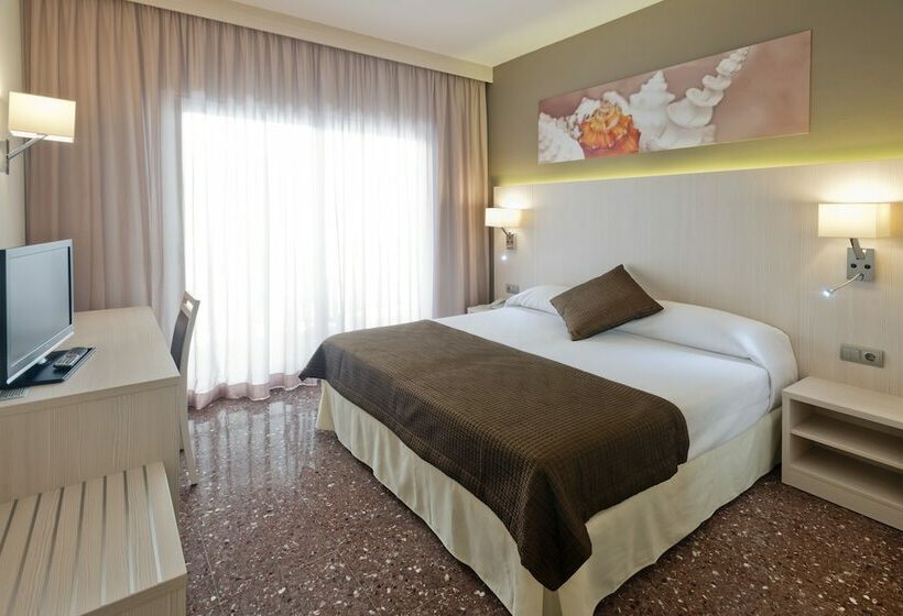 חדר סטנדרט עם מרפסת, Ght Costa Brava & Spa