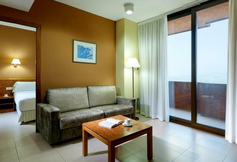 家庭间, Hesperia Sant Joan