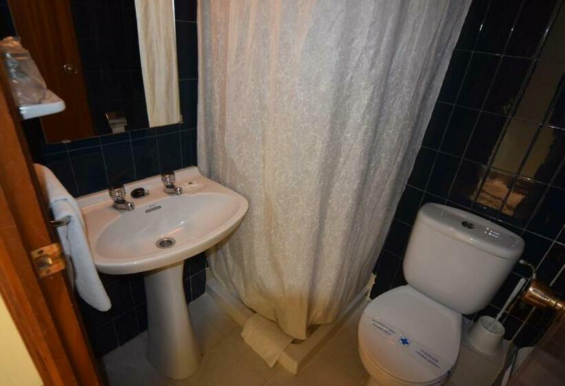 اتاق استاندارد یک نفره, Hostal Blazquez Sanchez