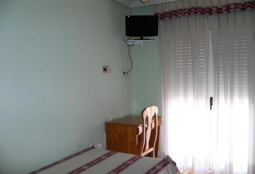Quarto Estandar Individual, Hostal Virgen Del Villar