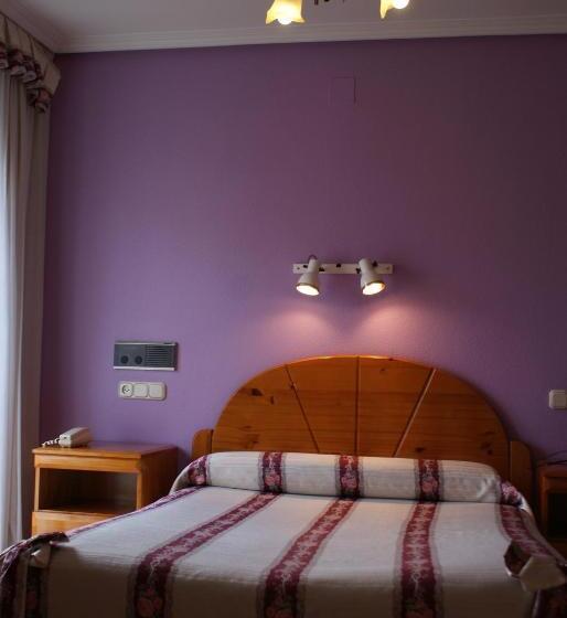 Quarto Estandar Individual, Hostal Virgen Del Villar