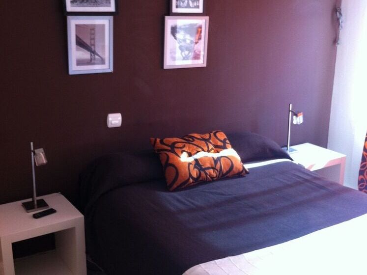 Habitación Estándar Individual, Hostal Neptuno