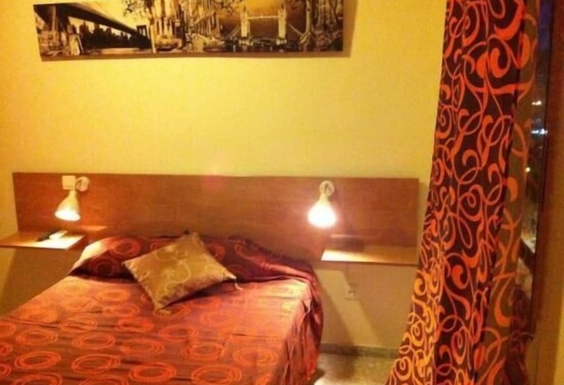 Habitación Estándar Individual, Hostal Neptuno